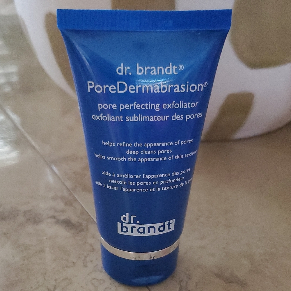 Dr. Brandt PoreDermabrasion